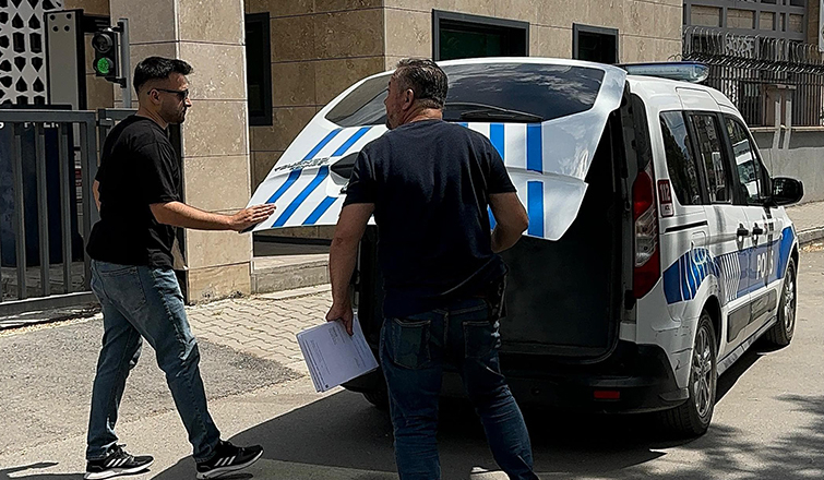 Teröre Geçit Yok: Akyazı Polisi FETÖ Firarisini Yakaladı