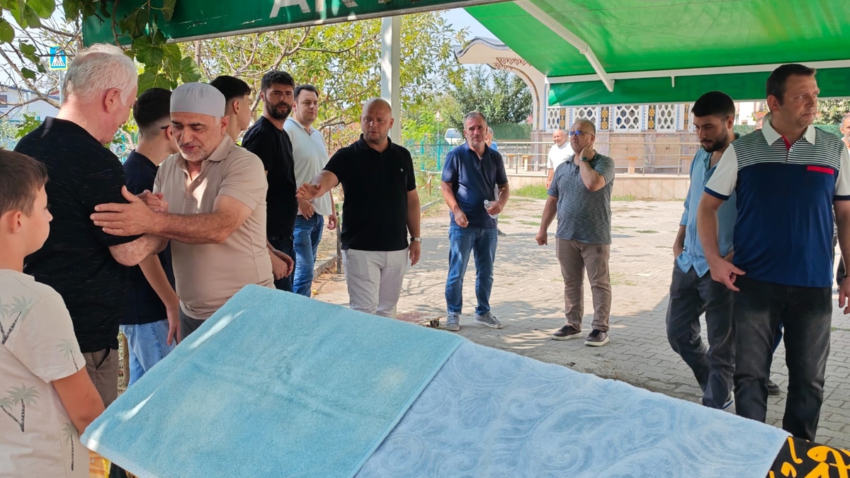 Feyzullah Ulukan defnedildi