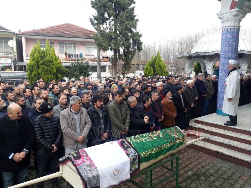 Fikret Macar Defnedildi