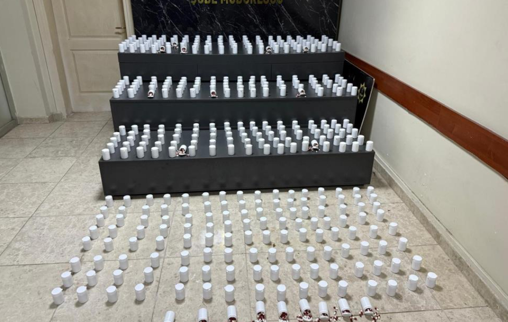 Film gibi kovalamacada 25 bin 750 adet sentetik ilaç ele geçirildi