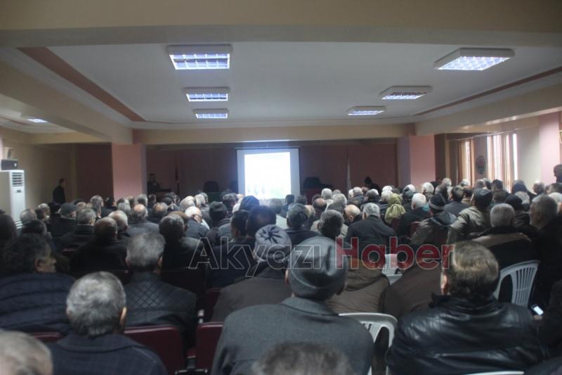 FINDIK KÜLLEME HASTALIĞI İLE İLGİLİ ÇİFTÇİLER BİLGİLENDİRİLDİ