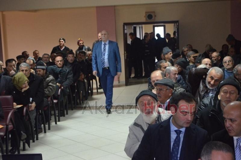 FINDIK KÜLLEME HASTALIĞI İLE İLGİLİ ÇİFTÇİLER BİLGİLENDİRİLDİ