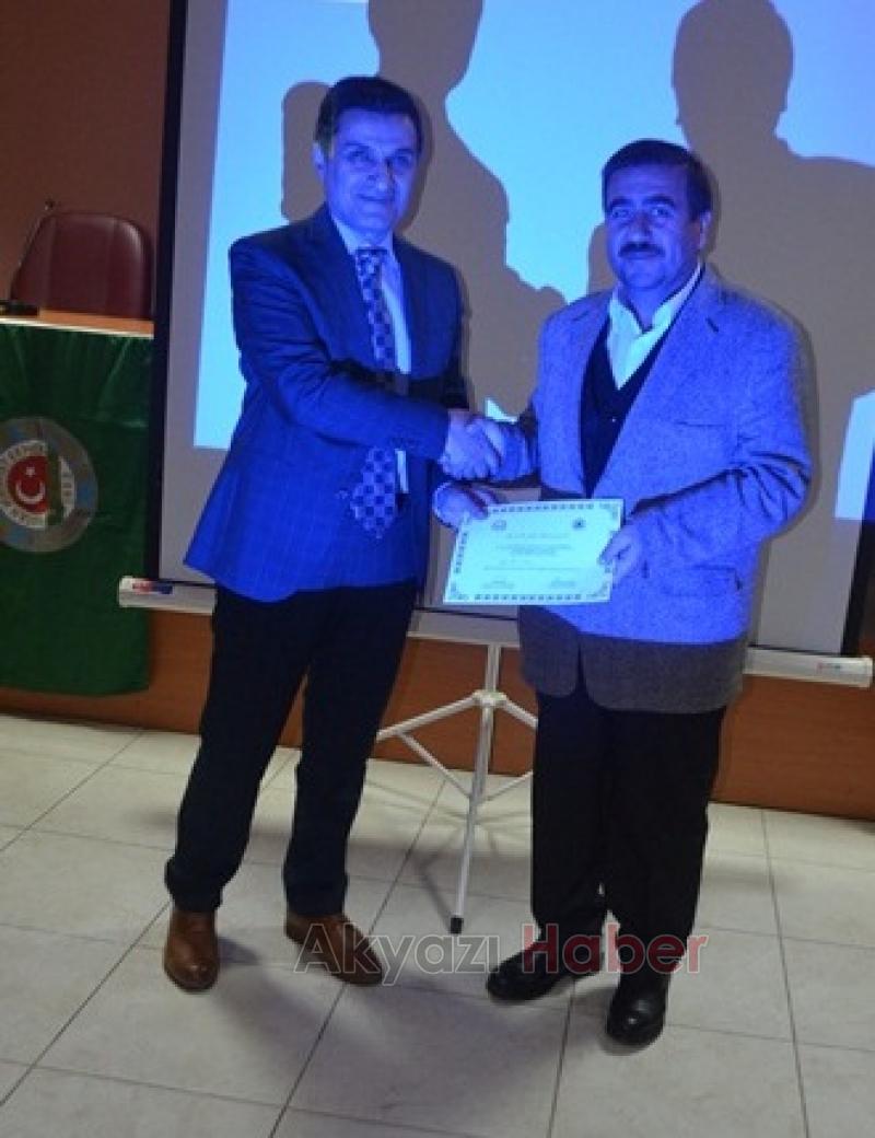 FINDIK KÜLLEME HASTALIĞI İLE İLGİLİ ÇİFTÇİLER BİLGİLENDİRİLDİ