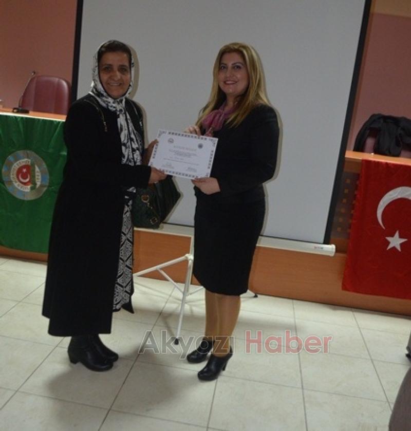 FINDIK KÜLLEME HASTALIĞI İLE İLGİLİ ÇİFTÇİLER BİLGİLENDİRİLDİ