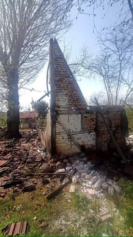 Fındıklıktaki ev yandı, sahibi şok yaşadı