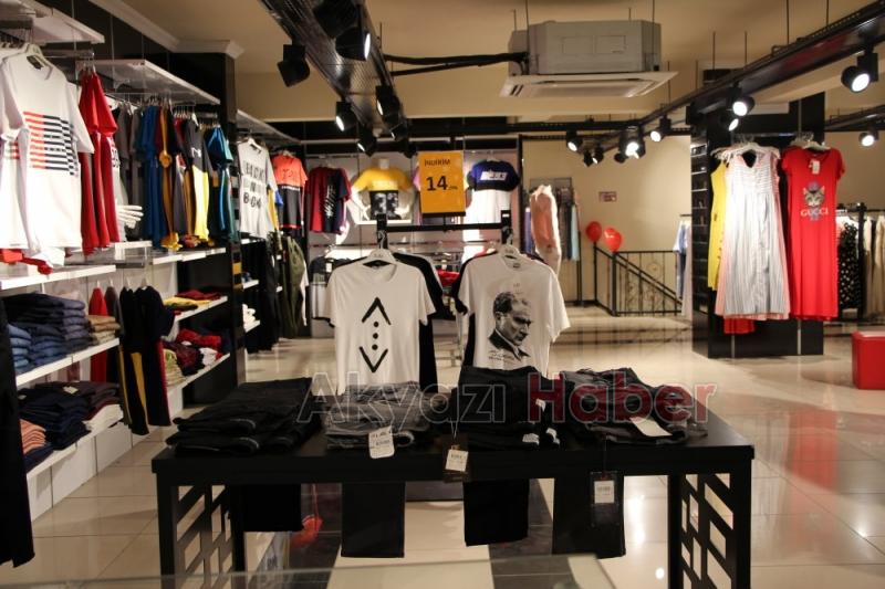 Fulla Giyimde Yüzde 30 indirim başladı