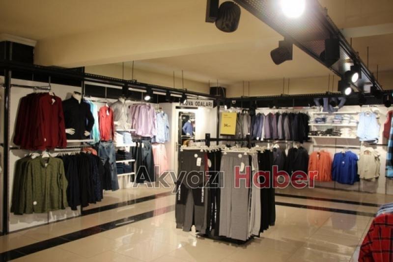 Fulla Giyimde Yüzde 50 indirim başladı