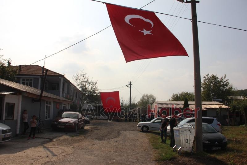 Gazi Faruk Kumaş Akyazıya Geldi