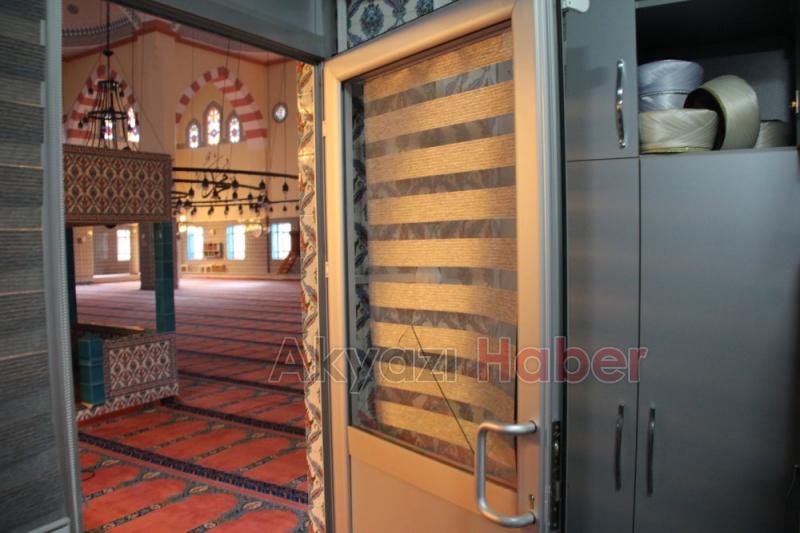 Gazi Süleymanpaşa Camiinde Hırsızlık