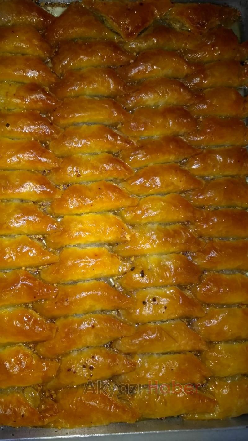 Gaziantep Baklavacıoğlu olarak bayramda da hizmetinizdeyiz