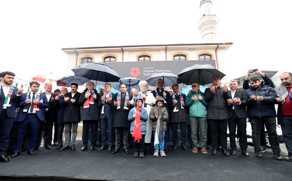 Gazze’ye Yardım Filosuna müdahale Sakarya'da protesto edildi