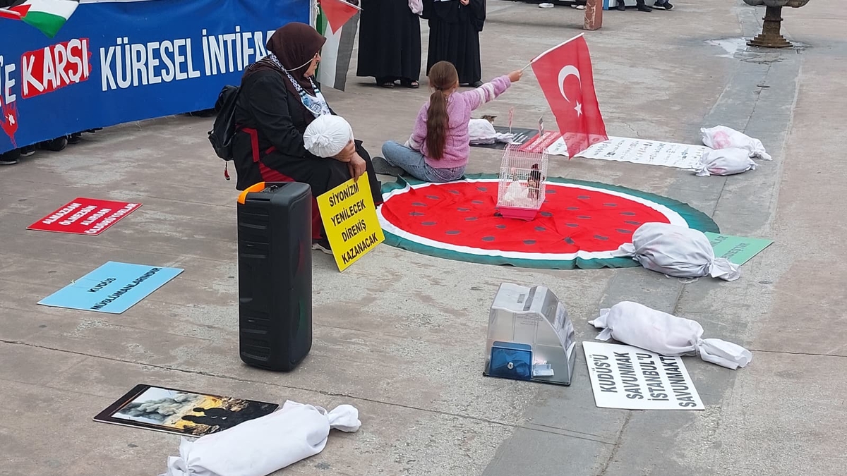 Gazze’yi unutmadılar sessiz nöbet devam ediyor