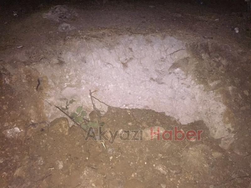 Gece Yarısı Define Arayan 6 Kişi Kıskıvrak Yakalandı