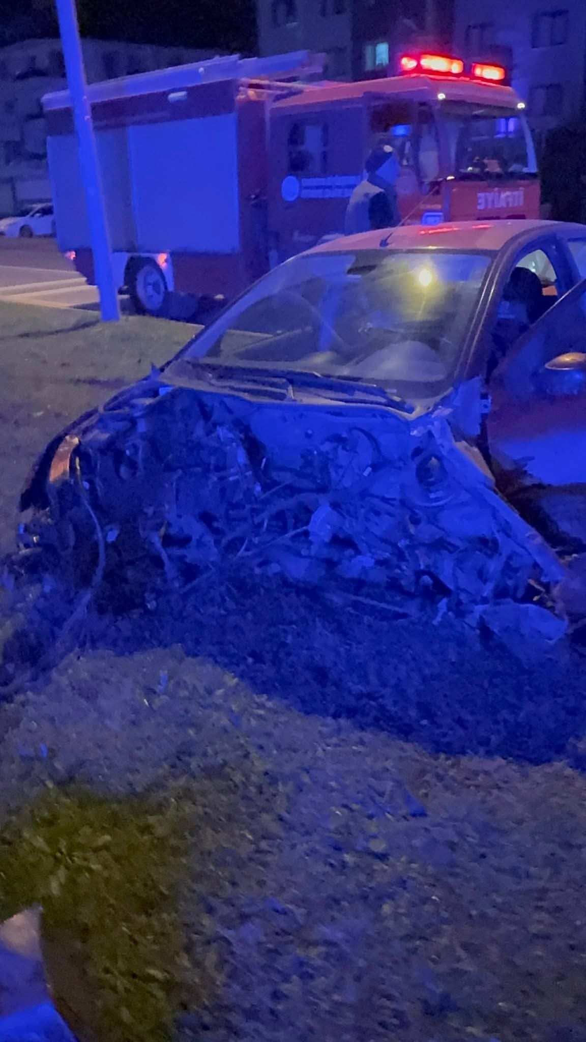 Gece yarısı feci kaza