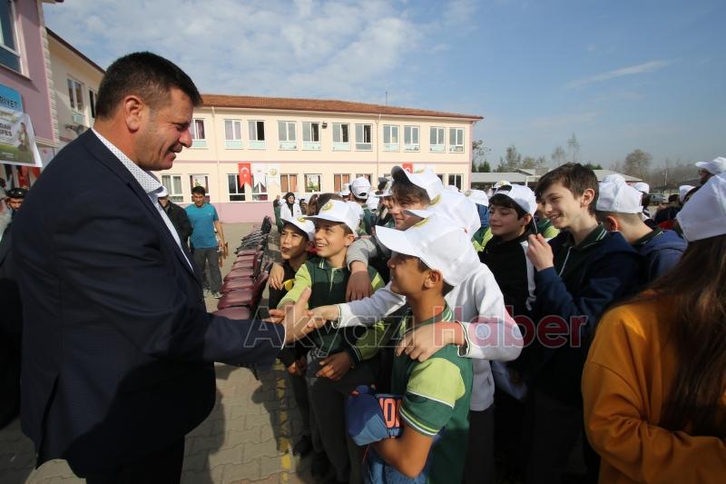 Geleceğe Nefes Projesinde Akyazı da Fidanlar Toprakla buluştu