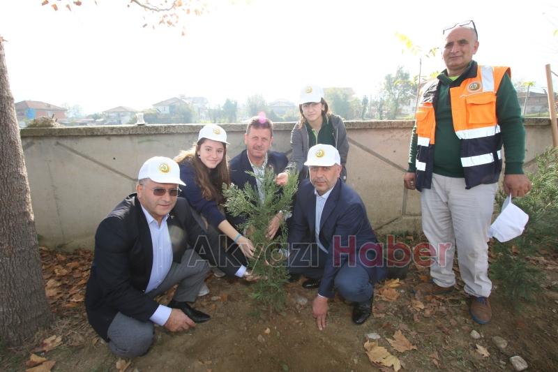 Geleceğe Nefes Projesinde Akyazı da Fidanlar Toprakla buluştu