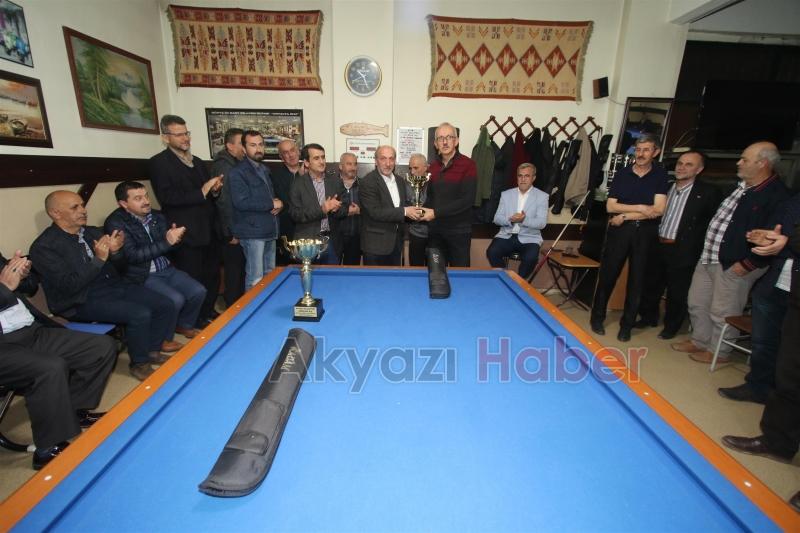 GELENEKSEL AKYAZI 4 TOP BİLARDO TURNUVASINDA FİNAL MAÇI OYNANDI