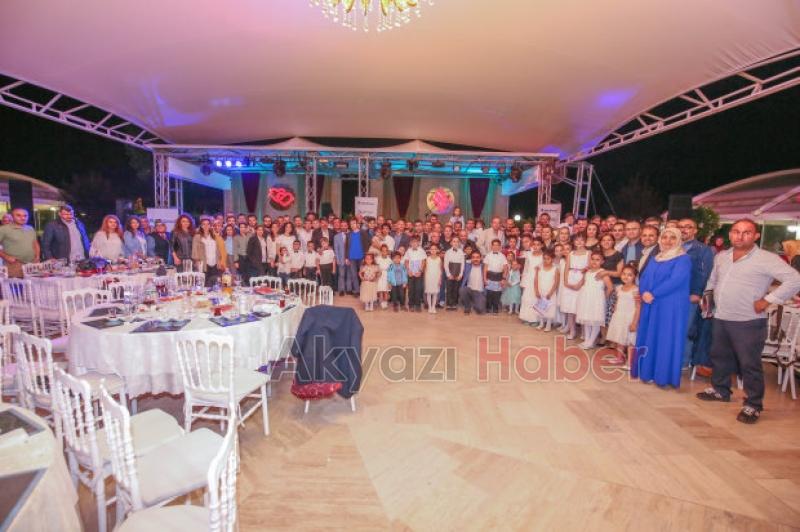 GELENEKSEL ALİMEX İFTARINDA ÇOCUK KOROSU GECEYE DAMGA VURDU 