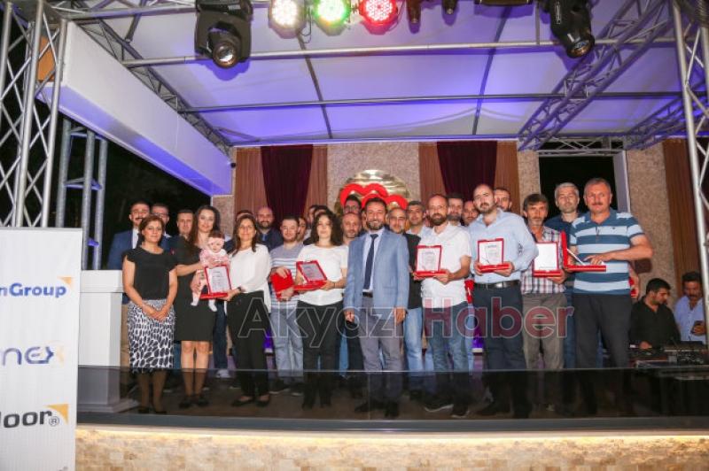 GELENEKSEL ALİMEX İFTARINDA ÇOCUK KOROSU GECEYE DAMGA VURDU 