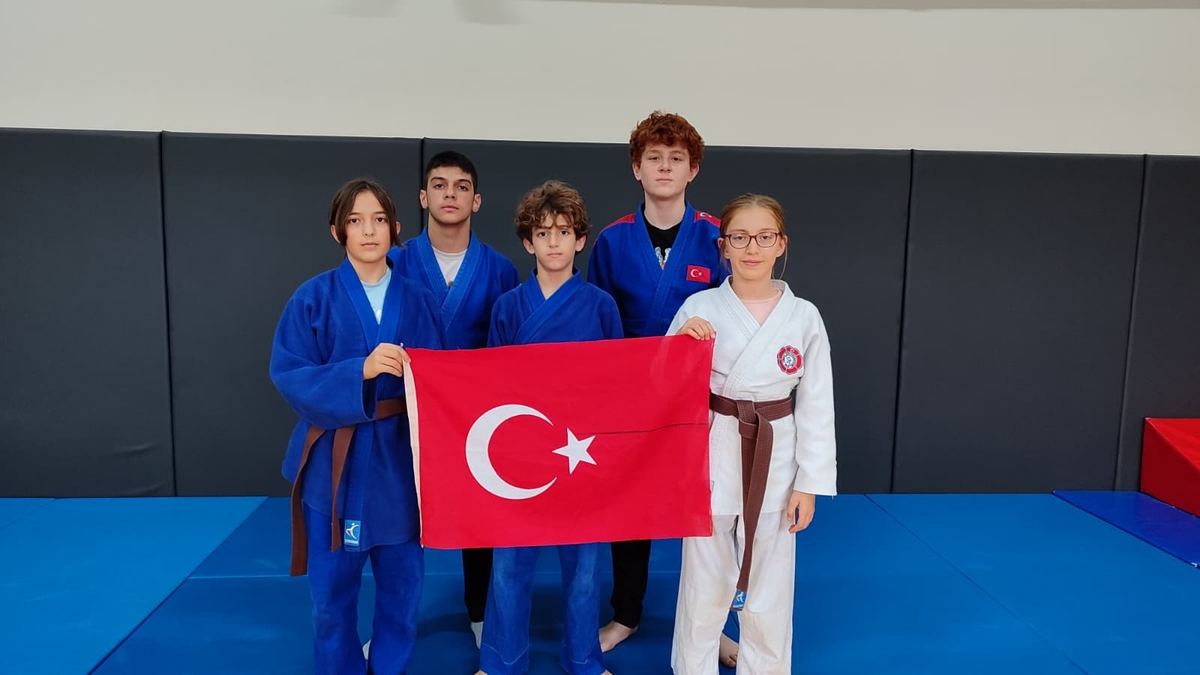 Genç judocular şampiyona hazırlıklarını sürdürüyor