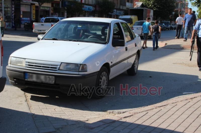 Genç Kızı Kaçırmak İstedi Polisler Kıskıvrak Yakaladı