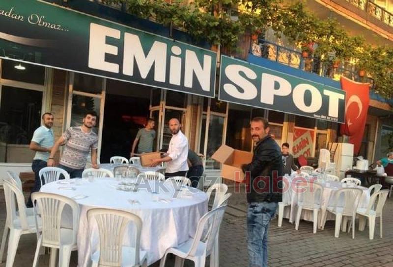  Gençler İftar Yemeğinde Buluştu