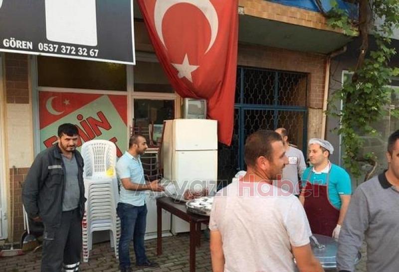  Gençler İftar Yemeğinde Buluştu