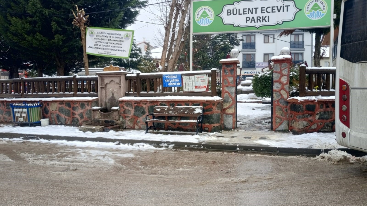 Gençlerin kavgası kanlı bitti