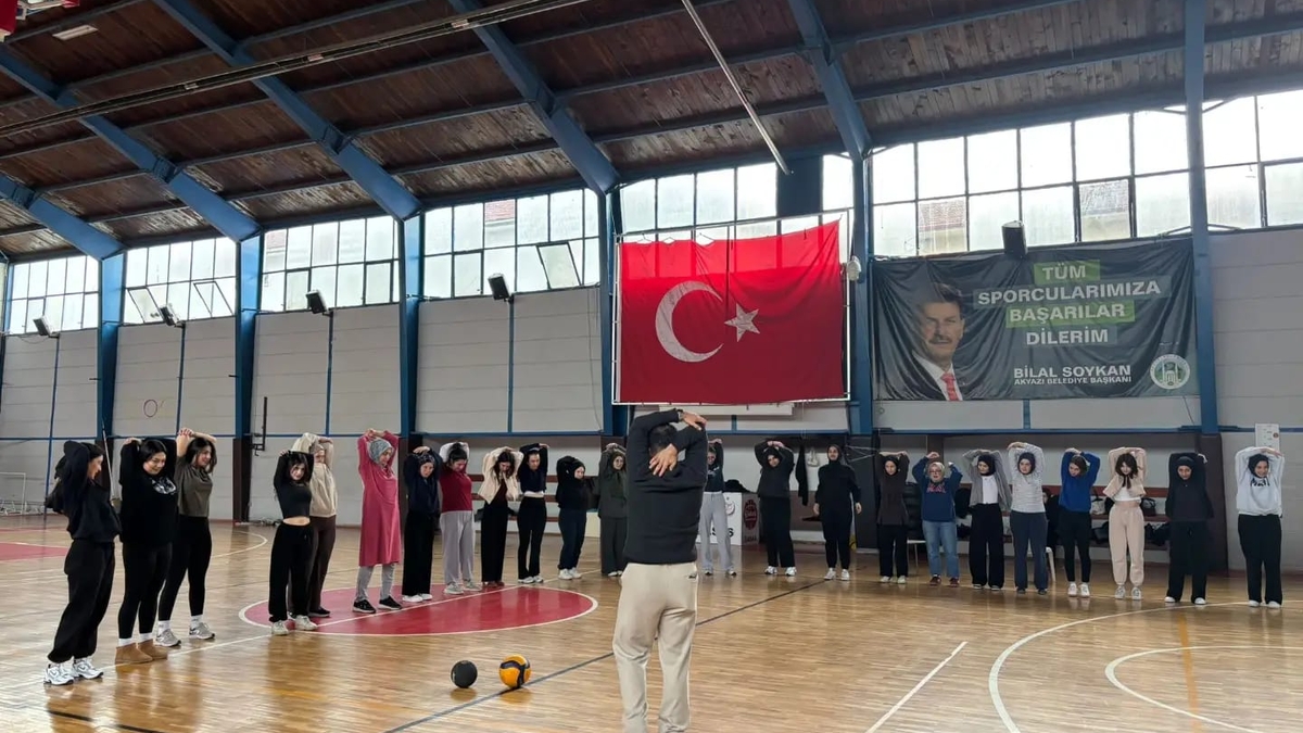 Gençlik Merkezi’nde İlk Ders Coşkusu
