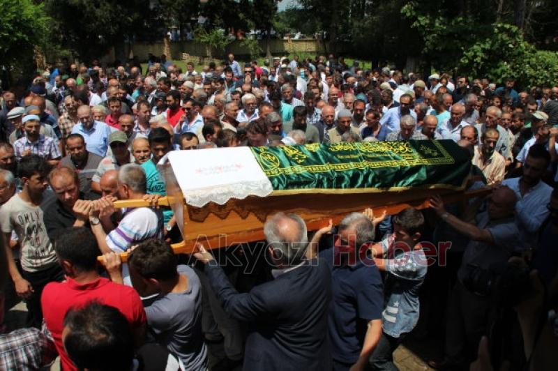 Gölette Boğulan Beytullah Yüksel Son Yolculuğuna Uğurlandı