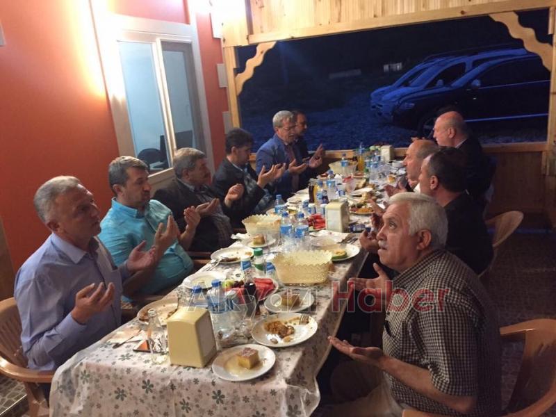 GÖNÜL SOFRASI DOKURCUN DA KURULDU