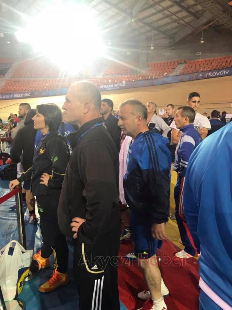 Güreş Ağası İş Adamı Sakatlandı 