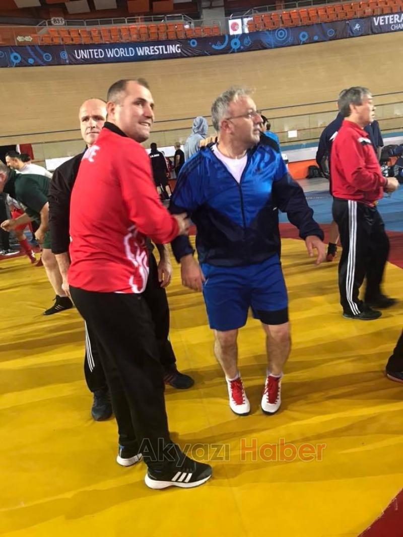Güreş Ağası İş Adamı Sakatlandı 