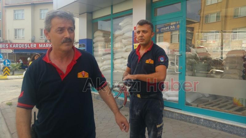 Güvercin Sıkıştığı Yerden Kurtarıldı