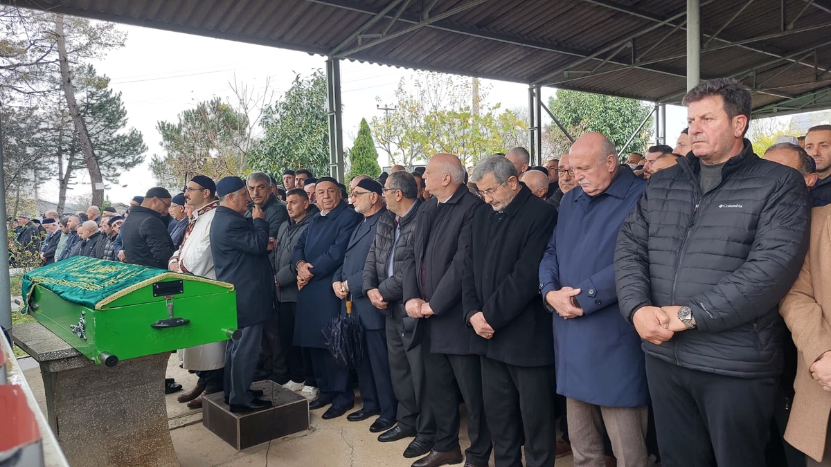 Hacı Muammer Taşkın İçin Son Görev: Dualar Eşliğinde Veda