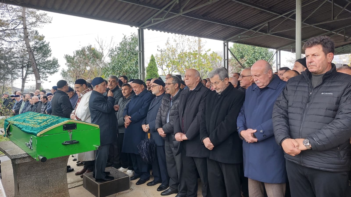 Hacı Muammer Taşkın İçin Son Görev: Dualar Eşliğinde Veda