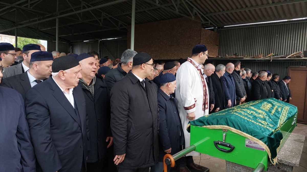 Hacı Muammer Taşkın İçin Son Görev: Dualar Eşliğinde Veda