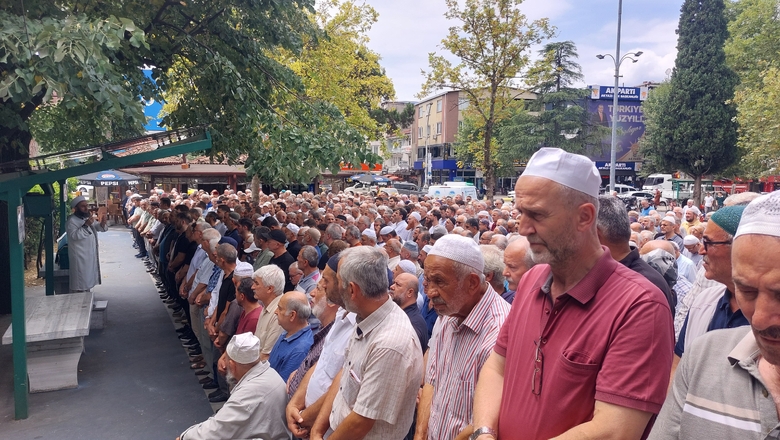 Hacı Ömer Sakzeki Defnedildi