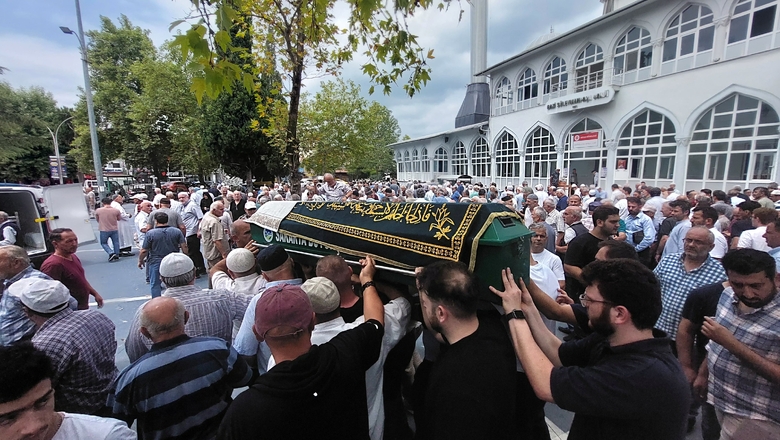 Hacı Ömer Sakzeki Defnedildi