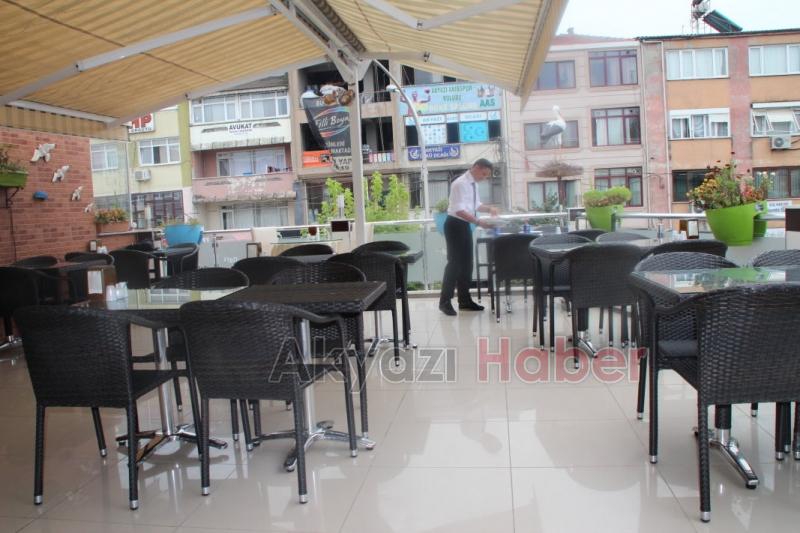 Hacıoğulları Kebap Lahmacun Salonu İftarda Açık