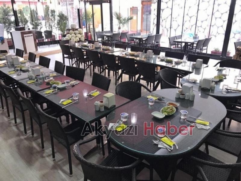 Hacıoğulları Lahmacın Kebap Salonu Kahvaltı Sofrası 