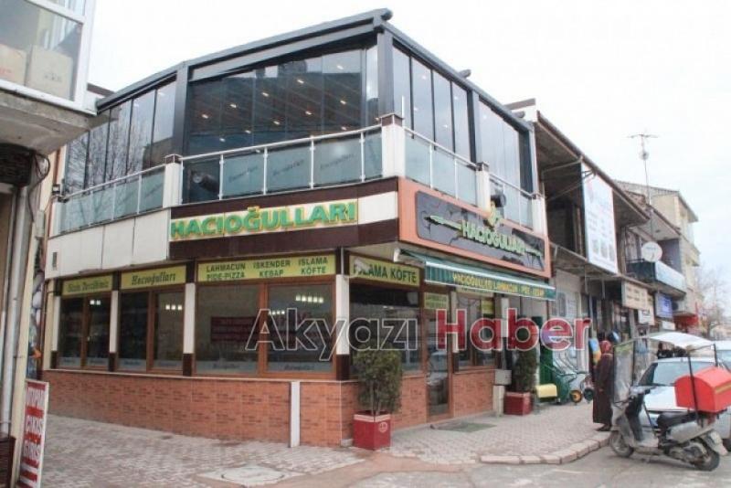 Hacıoğulları Lahmacın Kebap Salonu Kahvaltı Sofrası 