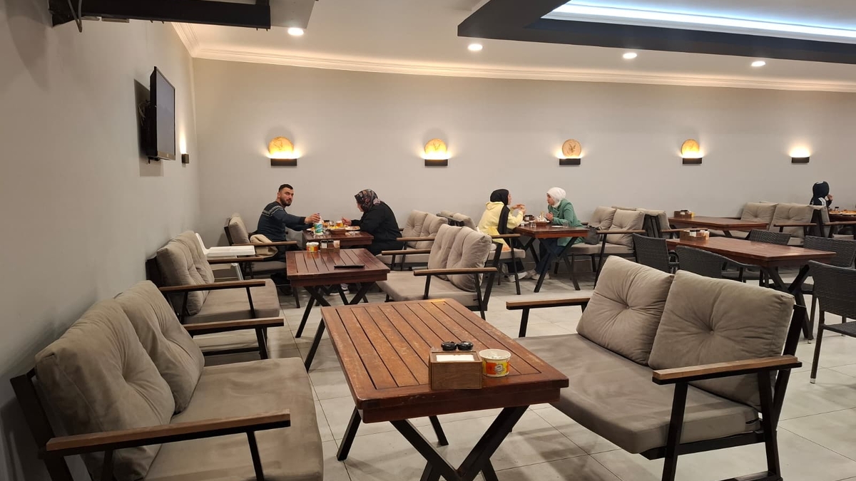 Hacıoğulları Pide ve Lahmacun Salonu Akyazı’da Yeni Dönem