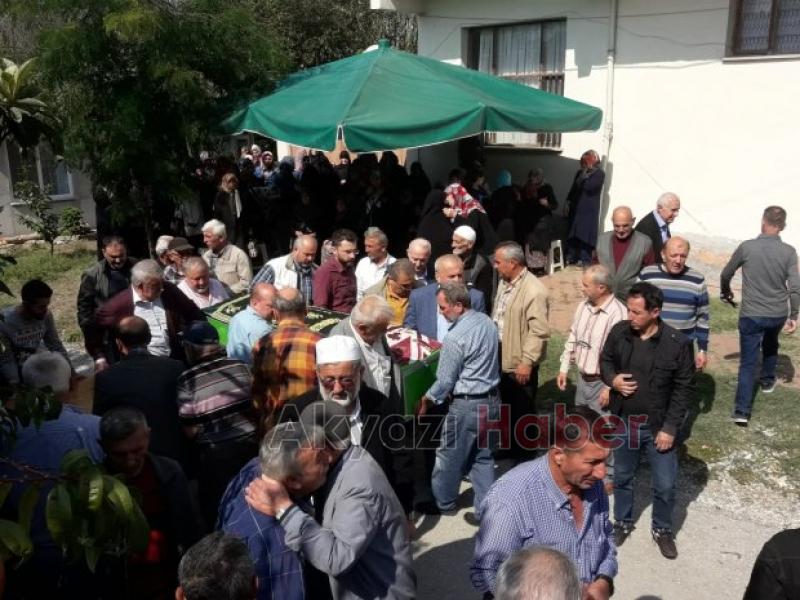 Hadiye Öztürk Defnedildi