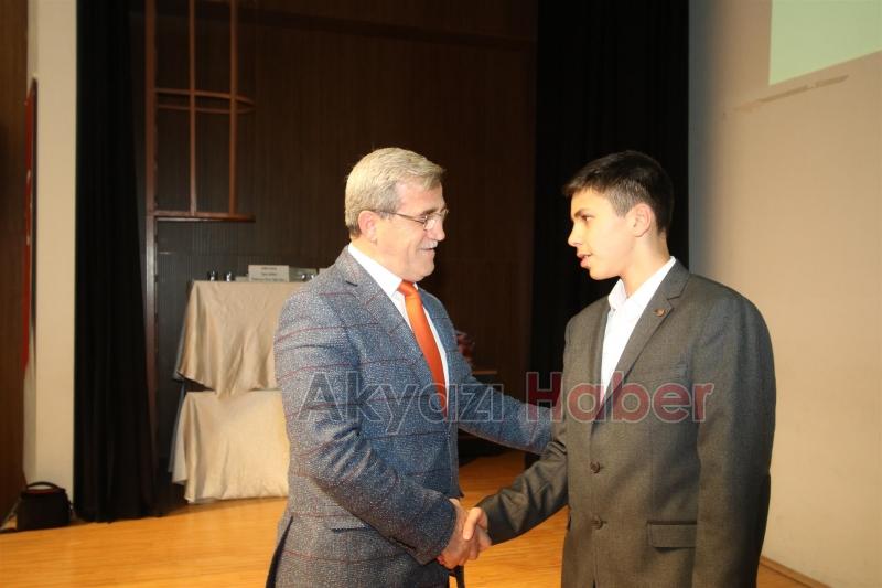 Hafızlık Ve Güzel Ezan Okuma Yarışması Finali Akyazı’da Yapıldı