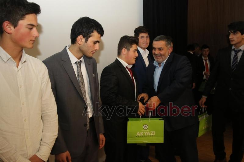 Hafızlık Ve Güzel Ezan Okuma Yarışması Finali Akyazı’da Yapıldı
