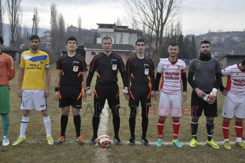 Hakeme Saldırdılar Maç Yarıda Kaldı