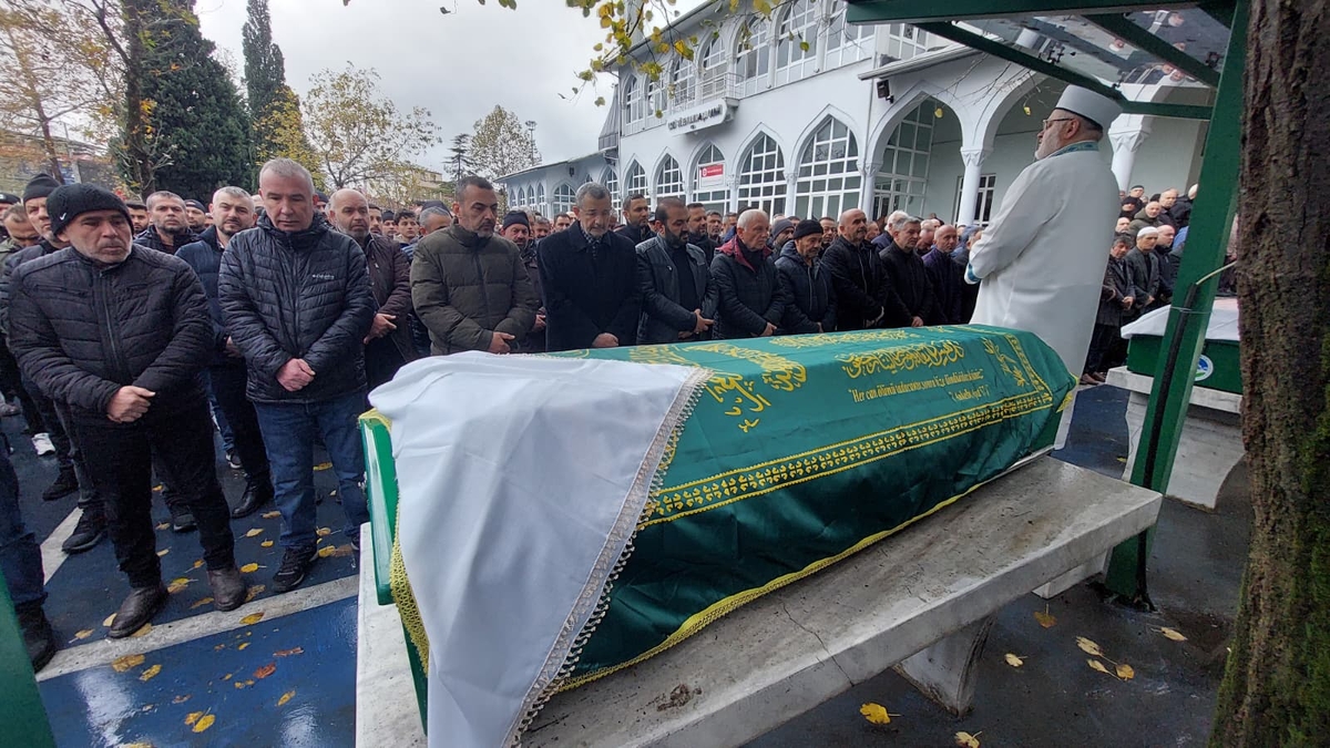 Hakime Demiralay Toprağa Verildi