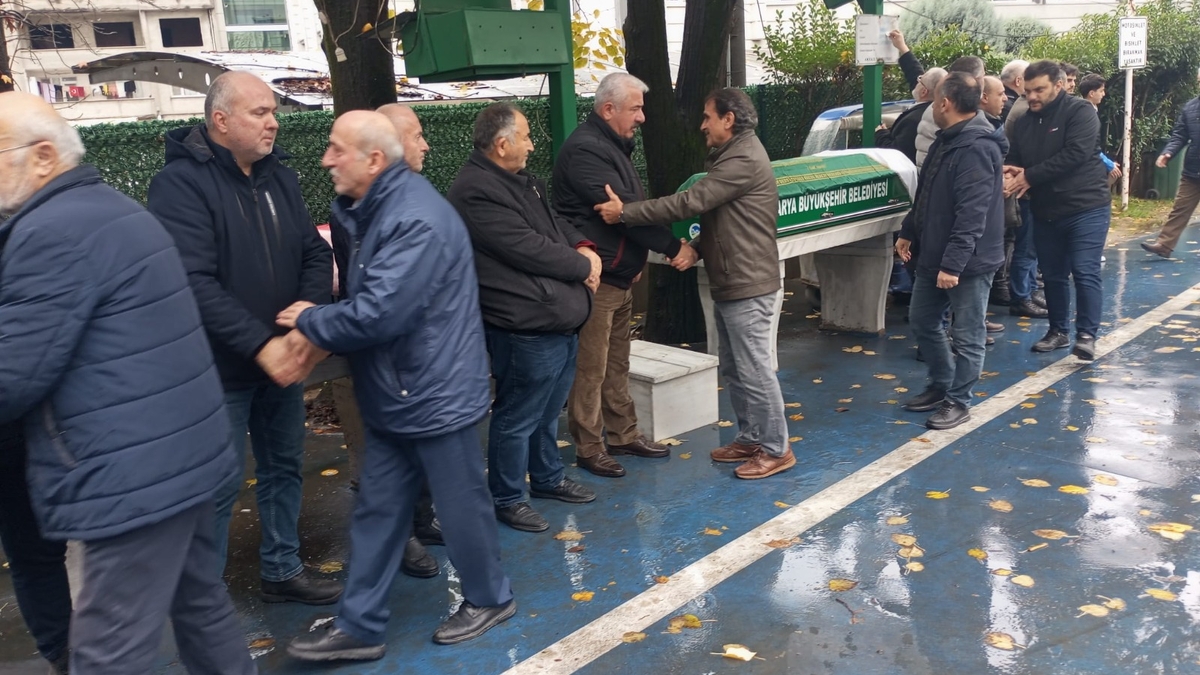 Hakime Demiralay Toprağa Verildi