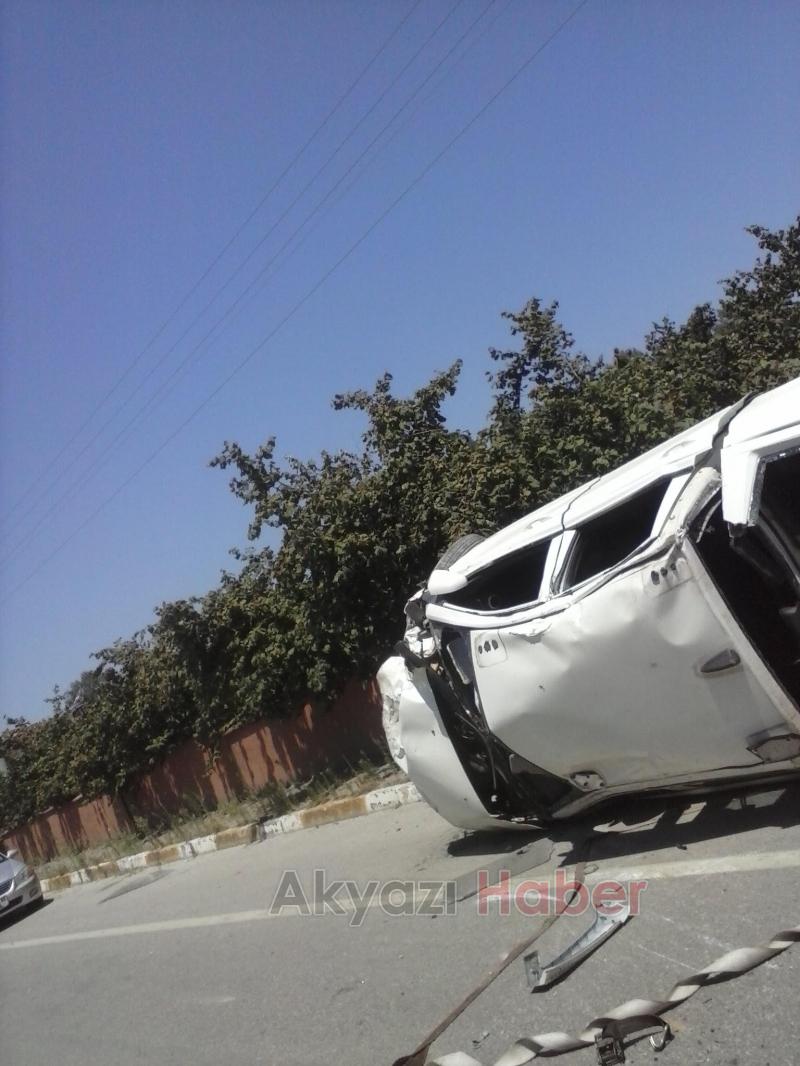 Hakimiyetini Kaybeden Sürücü Duvara Çarptı 1 Ölü